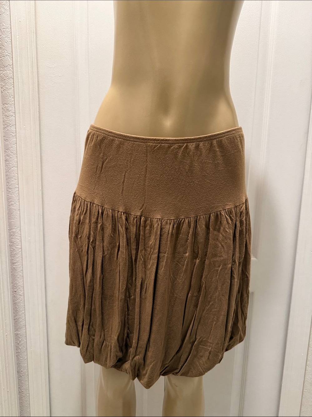 kenzie Brown Bubble-Hem Skirt